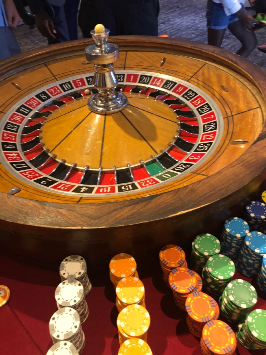 ivibet کھلاڑیوں کے لیے لائیو کیسینو سیکشن